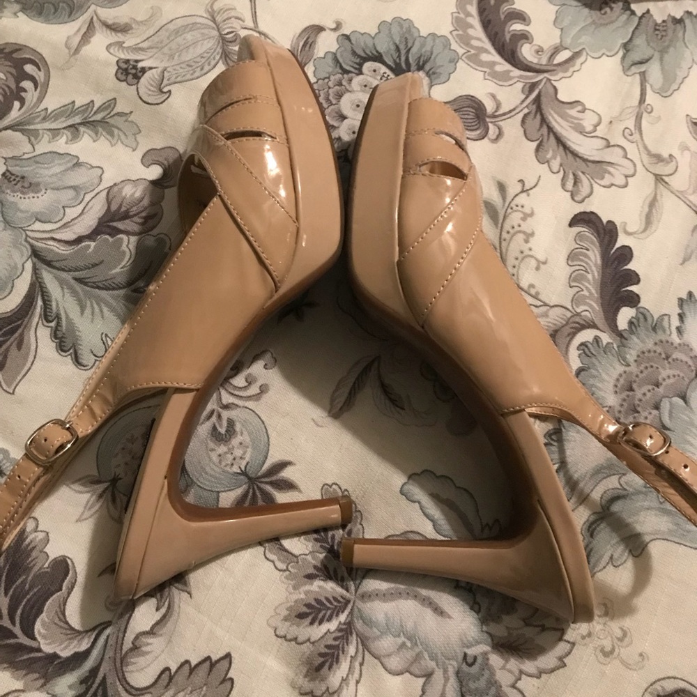Alex Marie Nude patent heels